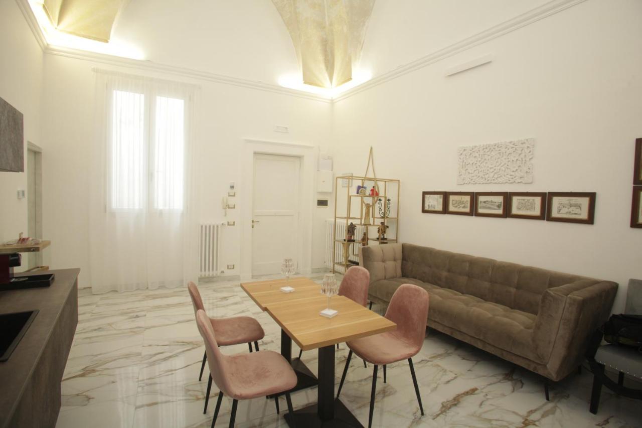 Bed and Breakfast La Dimora Di Re Idomeneo Lecce Exteriér fotografie