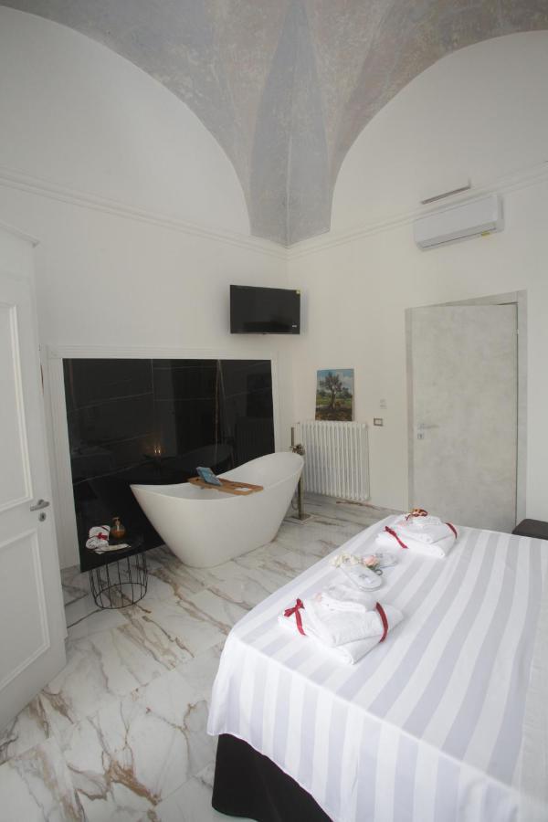 Bed and Breakfast La Dimora Di Re Idomeneo Lecce Exteriér fotografie